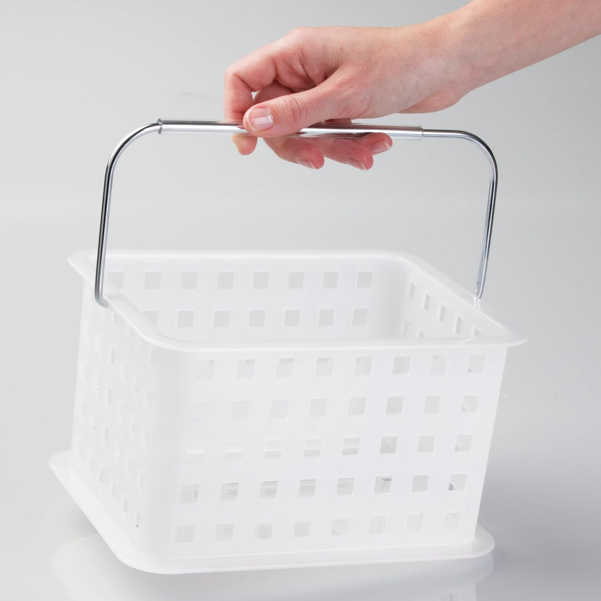 iDesign Portable Shower Caddy Basket with Handle, Set of 3, Frost