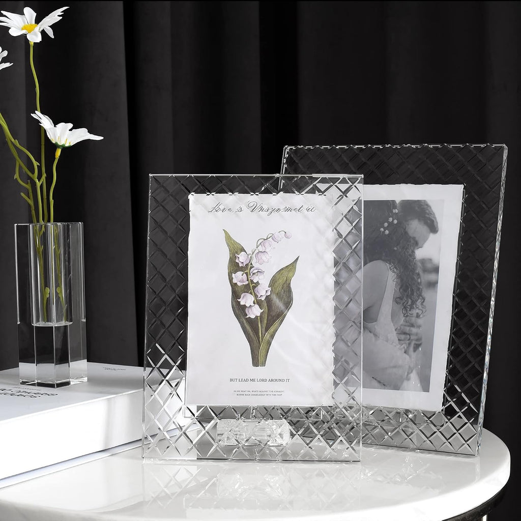 kitCom 5x7Inch Crystal Wedding Frame of Keepsake Photo Frames, Crystal Picture Frames with Embossed Design, Tabletop Display Decor Frame(Fit 5x7 Max Photos), Clear with Gift Box