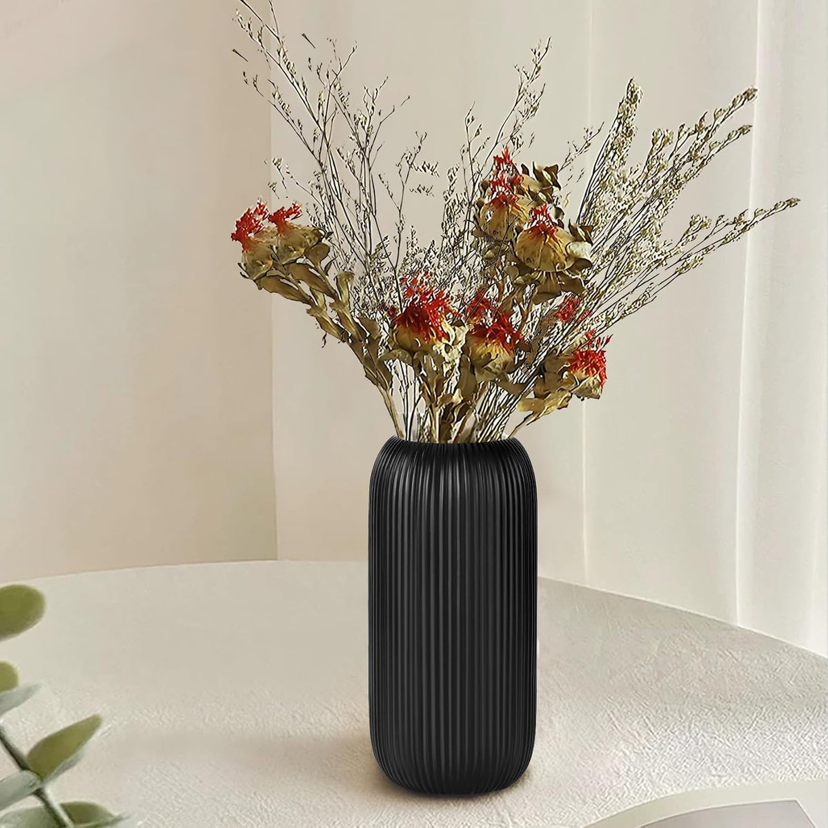 Ceramic Vase for Flowers – Modern Small Ribbed Textured Flower Vase for Home Decor, Pampas Grass, Decorative, Farmhouse, Coffee Table, Kitchen Centerpieces, Bookshelf and Home Living(Matte Black)
