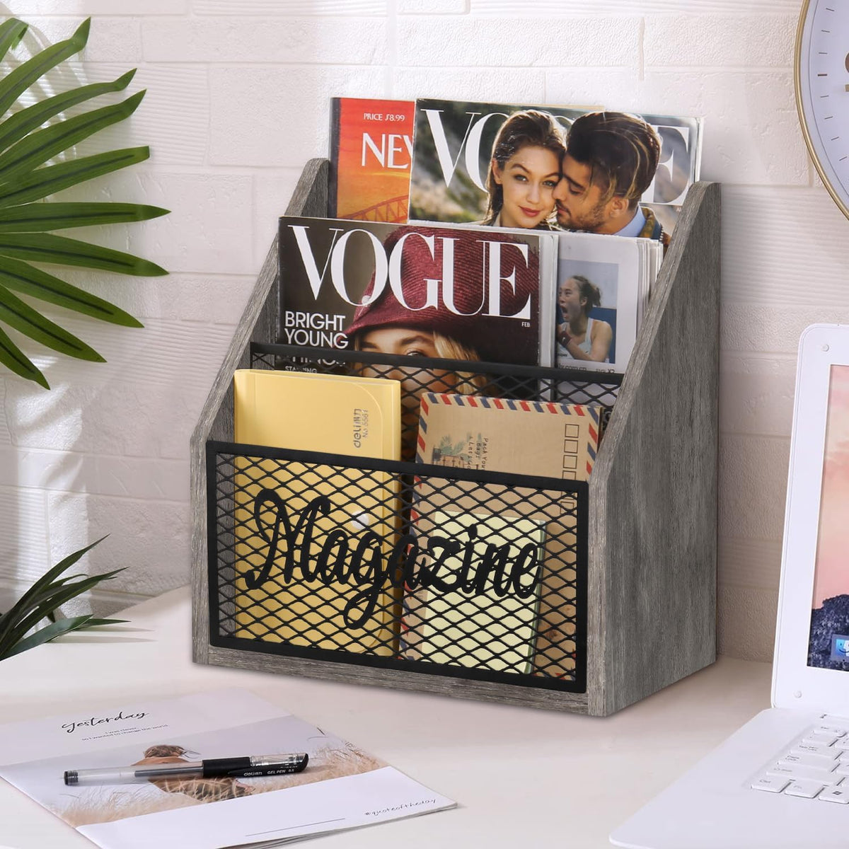 YINMIT 3 Tier Magazine Rack, Stepped Magazine Holder Floor for Home Storage