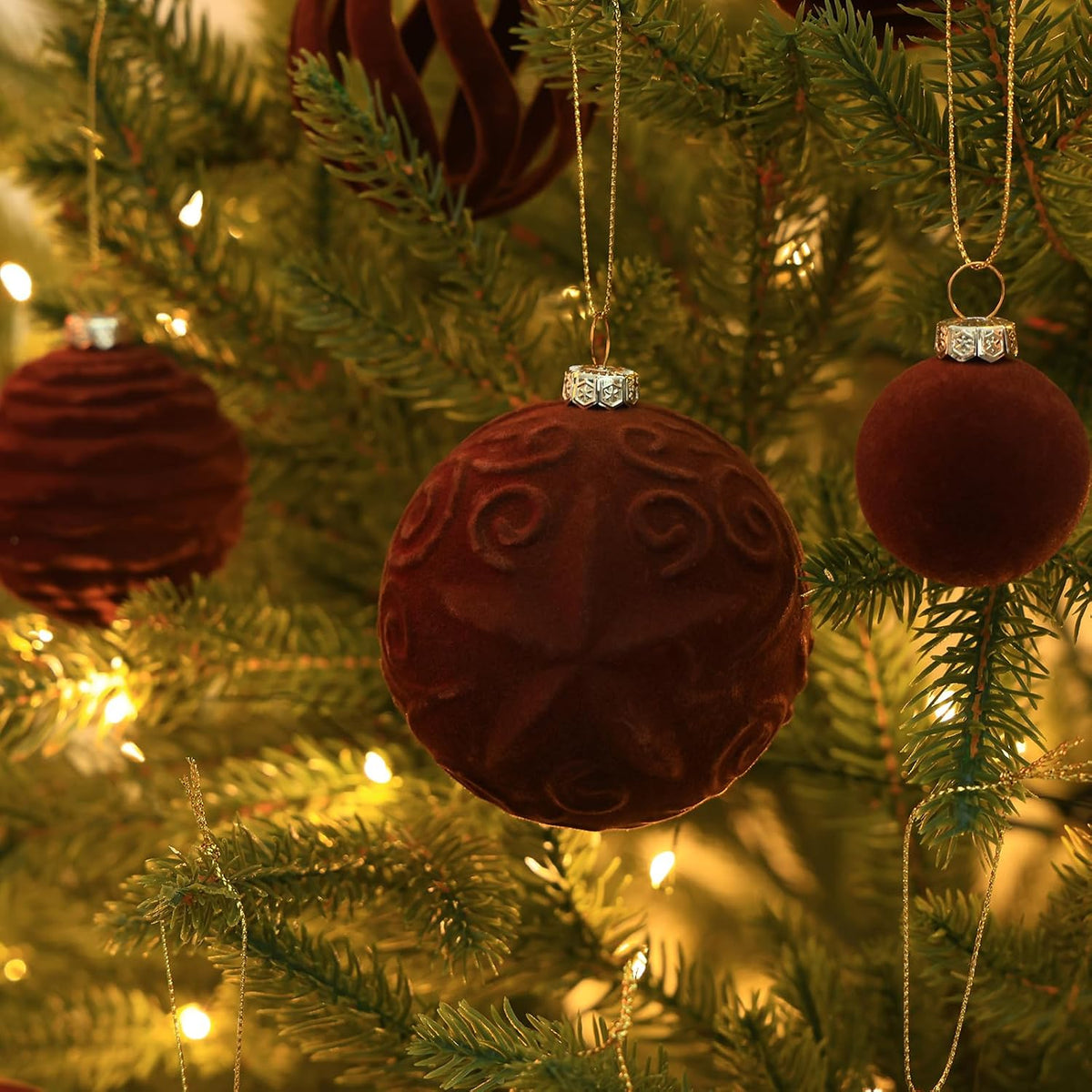 36Pcs Velvet Shatterproof Christmas ball Ornaments Set(brown)