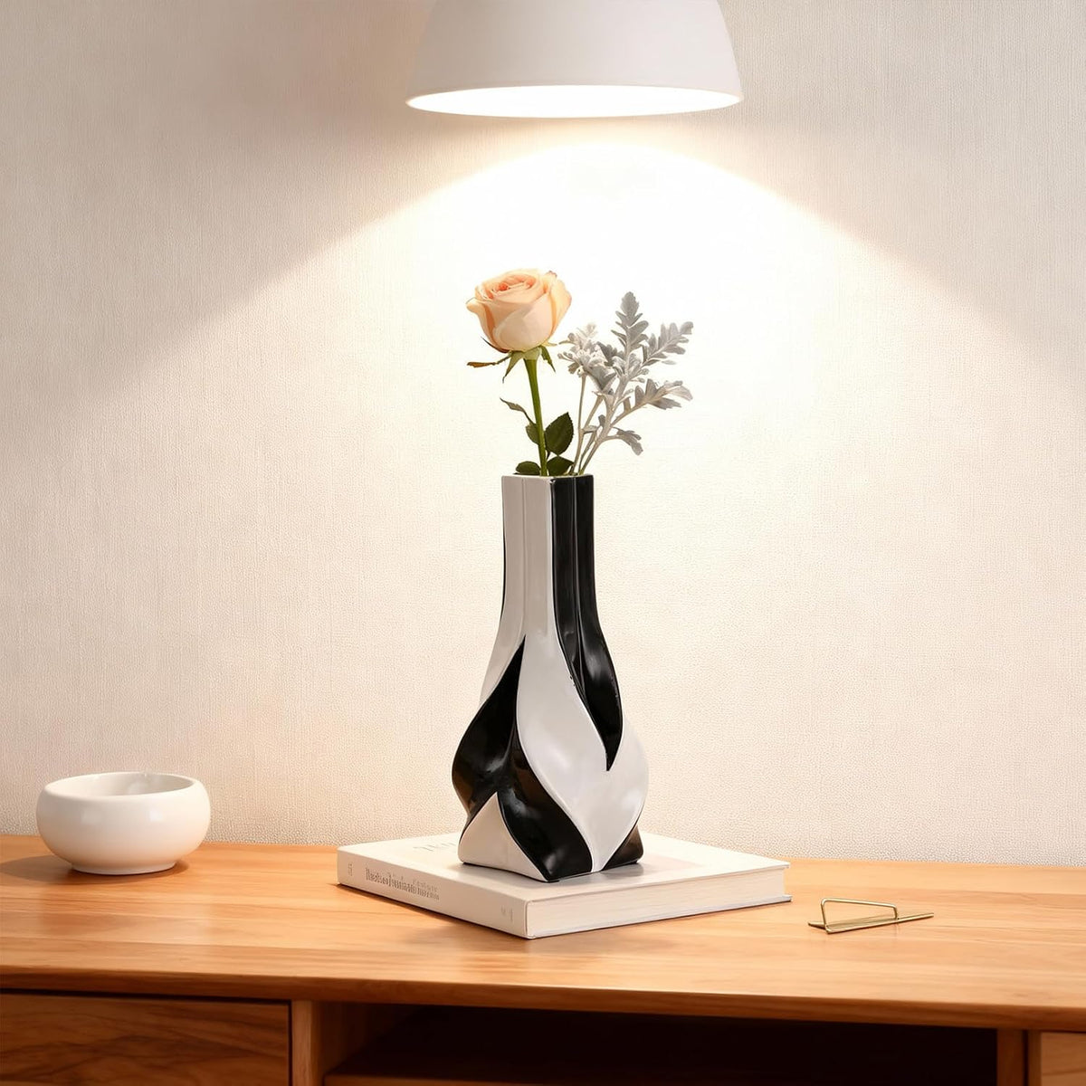 10.6" Tall Black and White Ceramic Vase – Modern Elegant Home Decor for Living Room, Table Centerpiece, Desk, Office, Perfect for Pampas Grass (Black White)