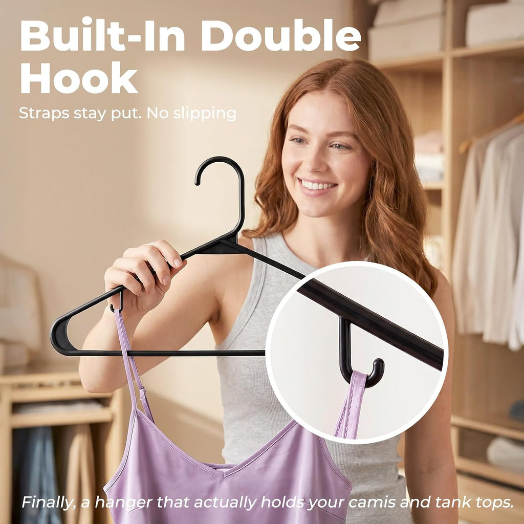HOUSE DAY Black Plastic Hangers 40 Pack, Slim Space-Saving Clothes Hangers