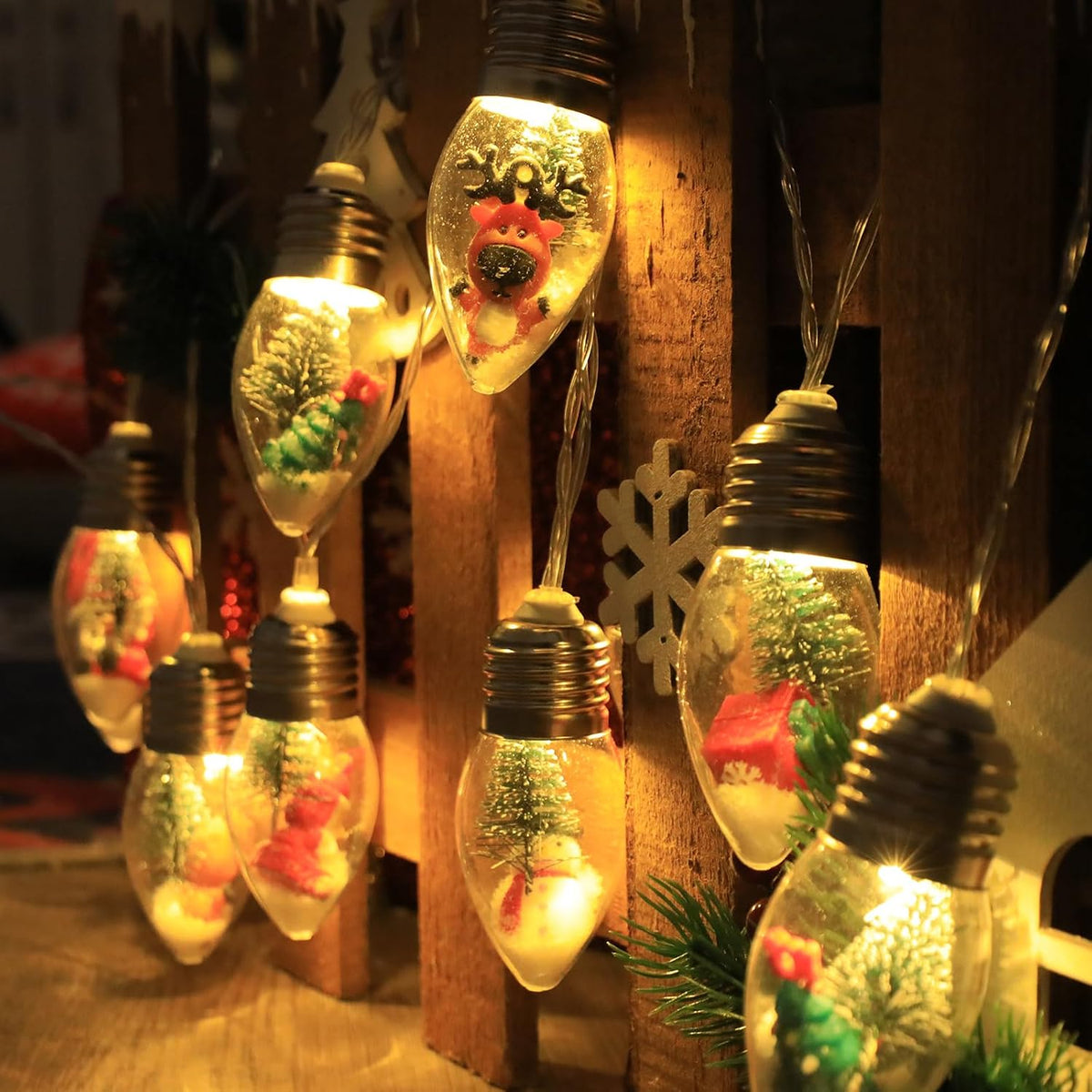 Christmas Lights 6.8Ft LED Christmas Tree Snow Globe Light 10 Shatterproof Edison Bulbs Battery Operated Light with Remote Timer, String Lights Indoor for Bedroom Porch Garden Party Xmas Decor