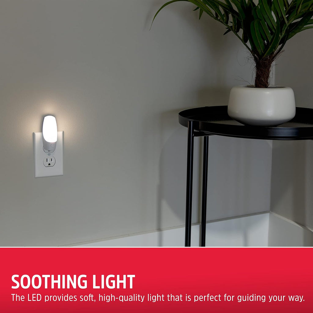 Energizer Night Light Plug into Wall with Manual On Off Switch