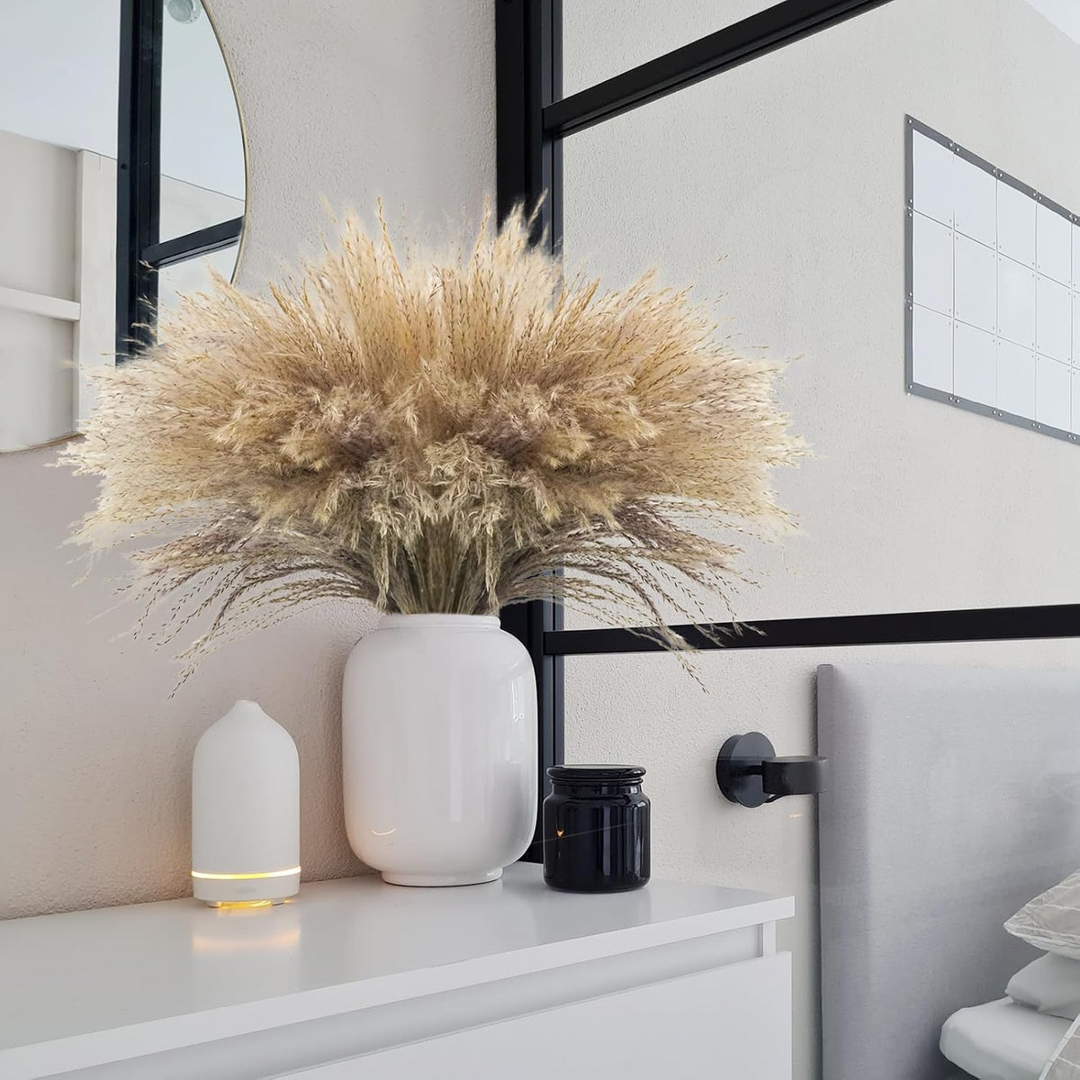 Uieke 300Pcs Natural Dried Pampas Grass Plume 17inch Tall Dried Flowers Bulk Reed Dried Plants for Wedding Flower Arrangements Farmhouse Wreath Door Centerpiece Home Décor Brown