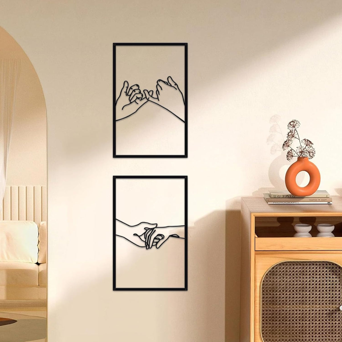 Minimalist Lines Female Body Hand Shape Metal Wall Art Decor,Modern Abstract Line Home Wall Sculptures, Accent Women Hanging Wall Sign for Bedroom Living Room Kitchen Decor