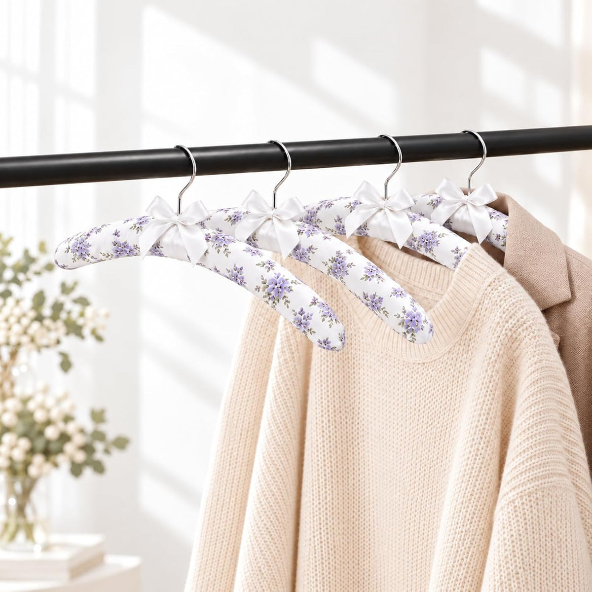 No Bump Padded Clothes Hangers for Women Clothing, Sweater, Coat, 10 Pack