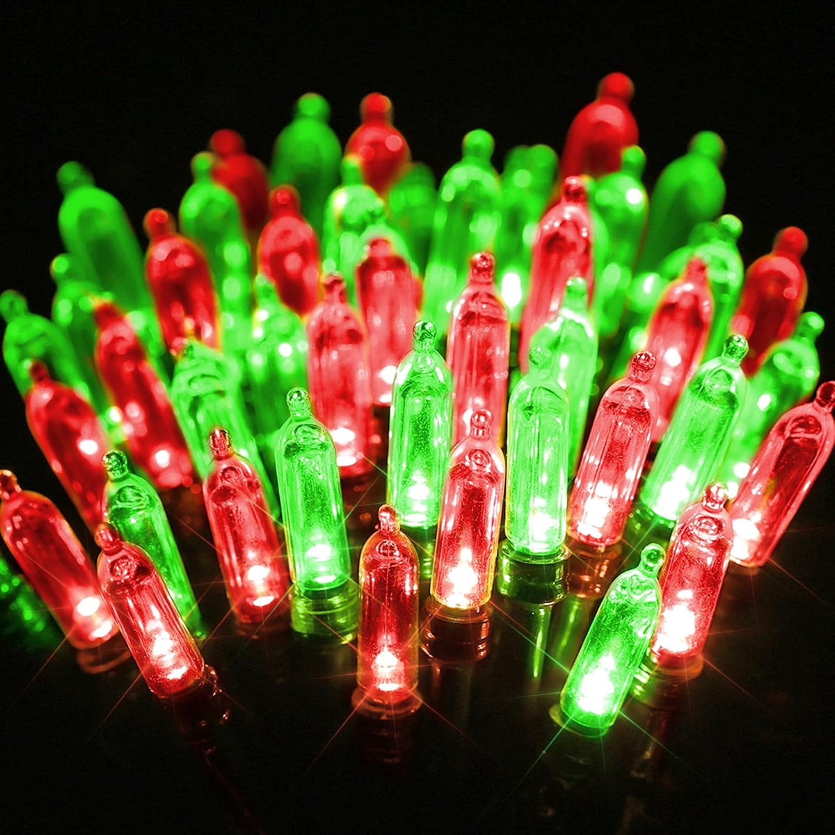 LYHOPE Battery Christmas Lights, 2Pack Total 66ft 200 LED Christmas Lights Waterproof 8 Modes Battery Operated String Light for Outdoor & Indoor, Xmas Tree, Wreaths, Holiday Decoration (Red & Green)