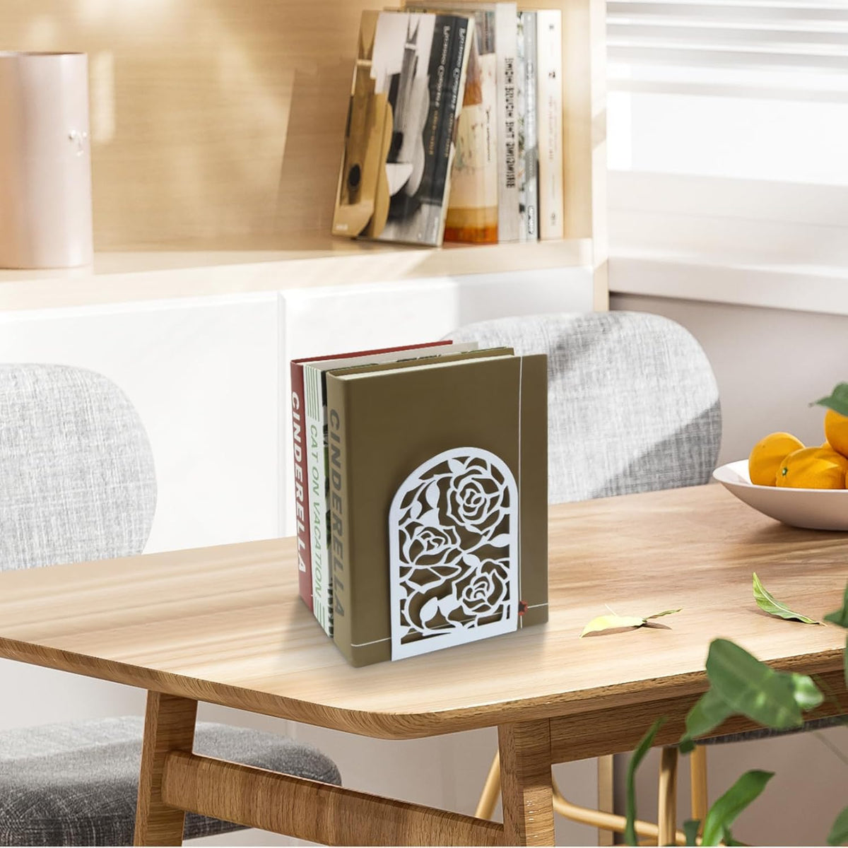 Elegant Rose Bookends Hollow-Out Rose Flower Book Ends Shelves Organizer Metal Book Stands Journal Book Holder Reading Room Decorative Bookends Library Book Stoppers for Office Home School (White)
