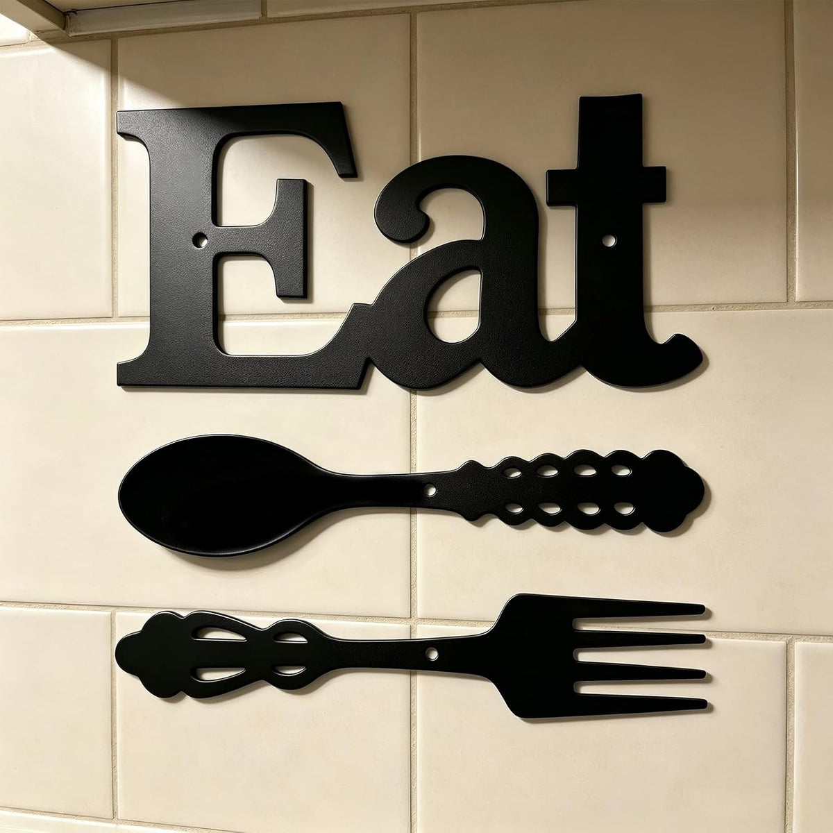 DUOOLN Metal Kitchen Eat Signs Wall Decor, Modern Kitchenware Line Art, Rustic Home Hanging Pictures Country Farmhouse Sign For Mardi Gras Easter Dining Room - Black