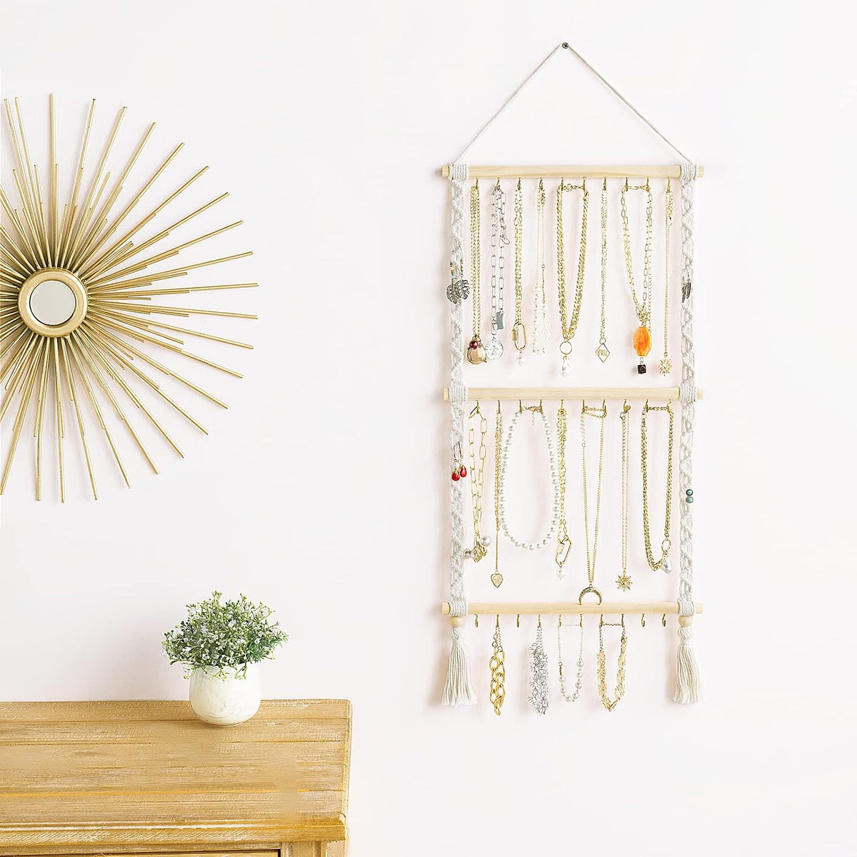 Dahey Hanging Necklace Holder Organizer Macrame Jewelry Hanger for Wall