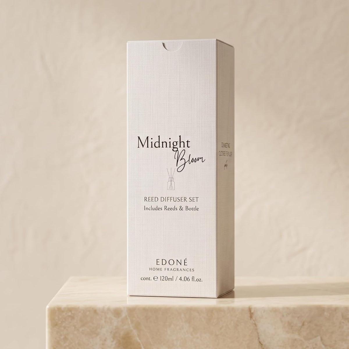 Midnight Bloom Reed Diffuser Set, Myrrh & Oud 120 ml (4 fl oz) with 6 Reeds, Designed in Rome, Long Lasting Flameless Home Fragrance, Italian & Indian Inspired