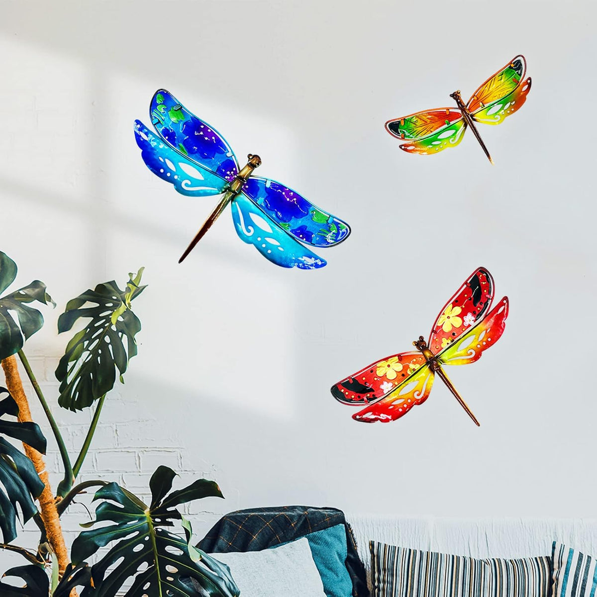John's Studio Dragonfly Wall Decor Outdoor Metal Garden Hanging Art Glass Sculptures Home Insect Theme Decorations for Living Room, Bedroom Yard, Fence and Patio - 3 PCS