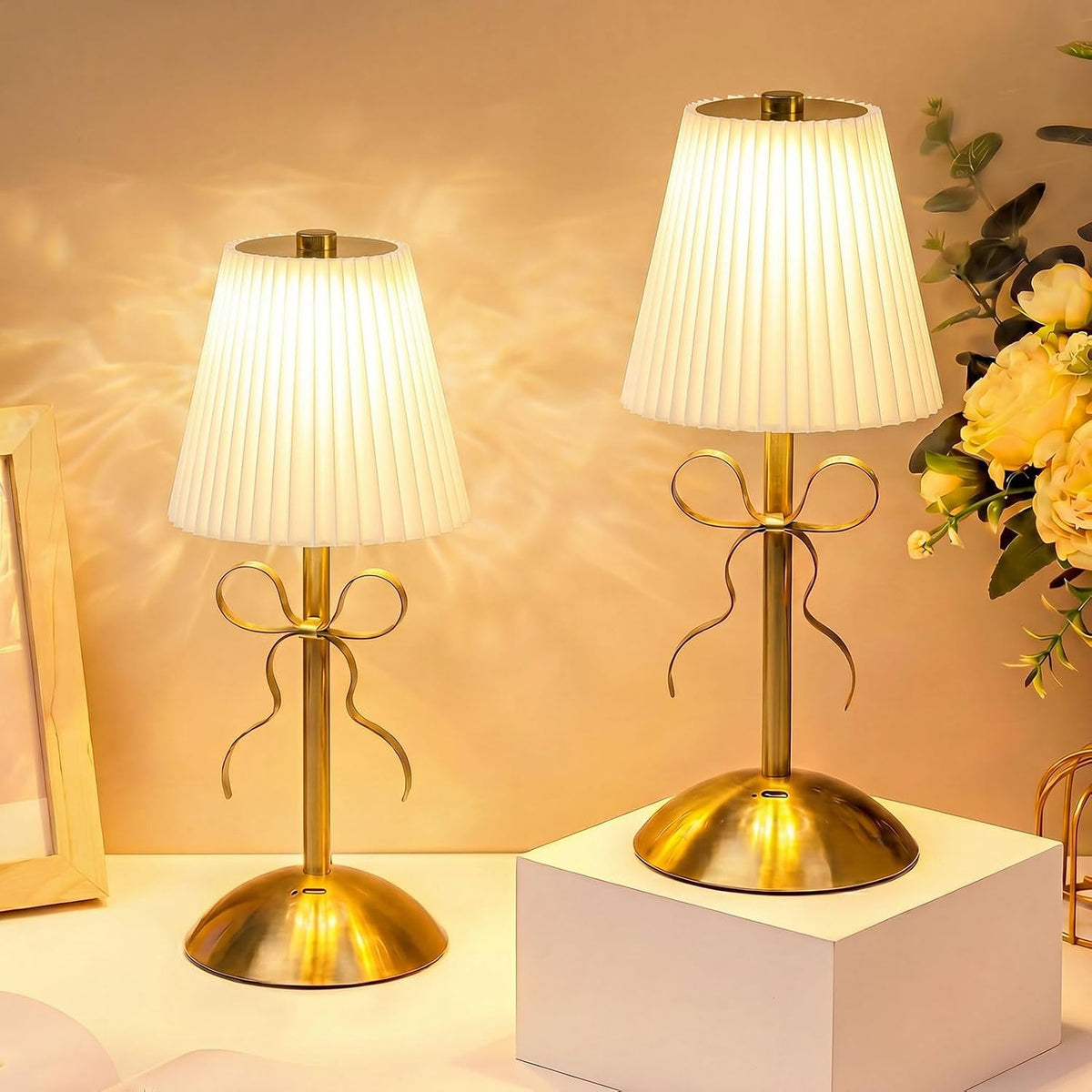 Liliful 2 Pcs Cordless Table Lamp LED Touch, Gold, Beige Cloth Style Bow