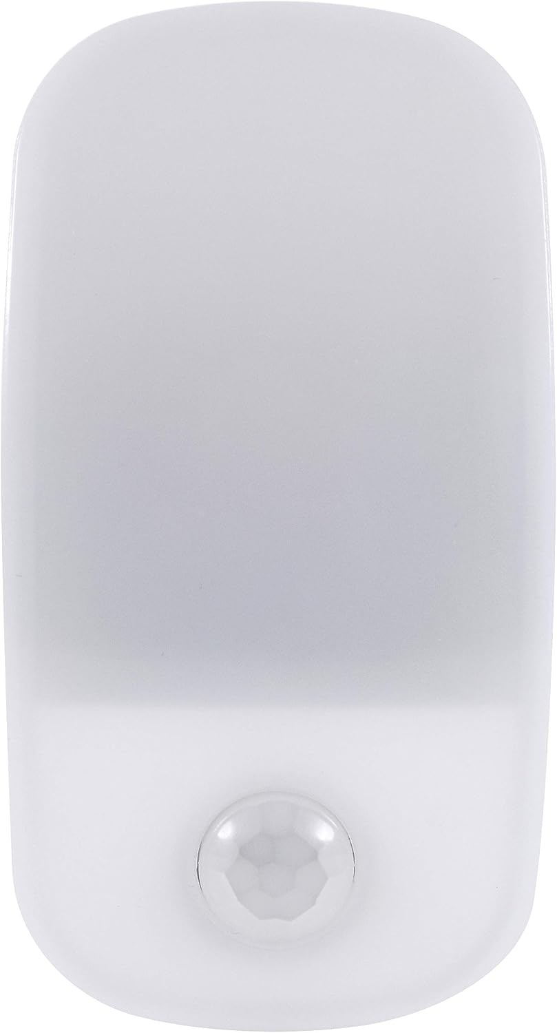 LEDVANCE Sylvania LED Mini Automatic Plug-in Night Light with Sensor, Motion Activated, Dusk to Dawn, Warm White, Plug-in Type - 4 Pack (64988)