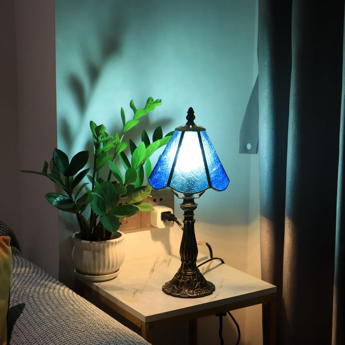 Tiffany Style Table Lamp Blue Rippled Stained Glass Lamp 14 Inch