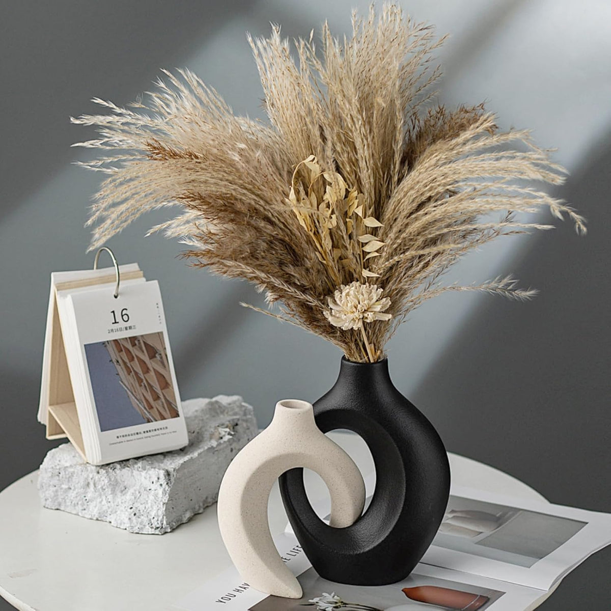 Liotww Black and Off-White Snuggle Hollow Ceramic Vase of 2 for Home Decor