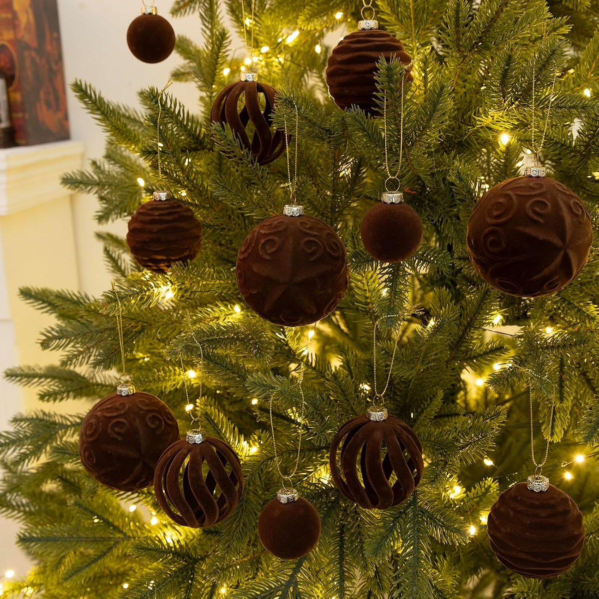 36Pcs Velvet Shatterproof Christmas ball Ornaments Set(brown)