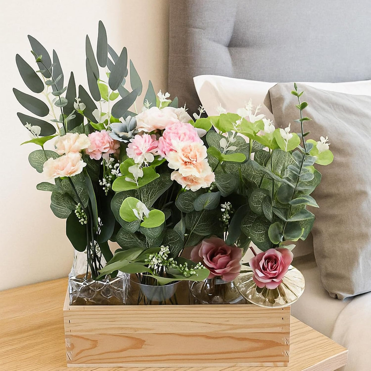 100 Pcs Mixed Eucalyptus Stems Bulk, 4 Style Artificial Silver Dollar Eucalyptus Leaves for Wedding Centerpieces, Faux Greenery Branches for Wedding Centerpiece Vase Bouquet Floral Home Decor