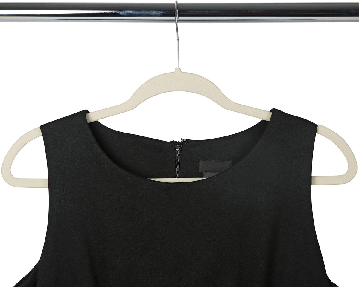 Simplify 10 Super Slim Velvet Huggable Hangers in Ivory