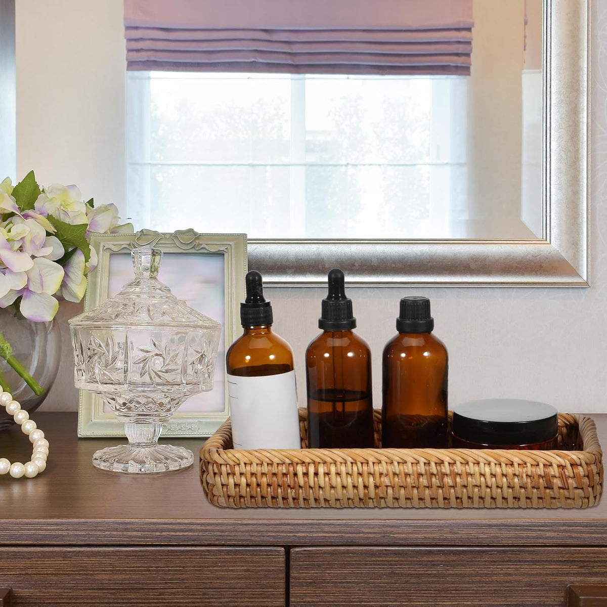 COMNICO Rattan Bathroom Vanity Tray, 10 Inch Natural Water Hyacinth Toilet Tank Baskets Decorative Wicker Vintage Storage Basket Topper Bins for Bathroom Kitchen Countertop Table
