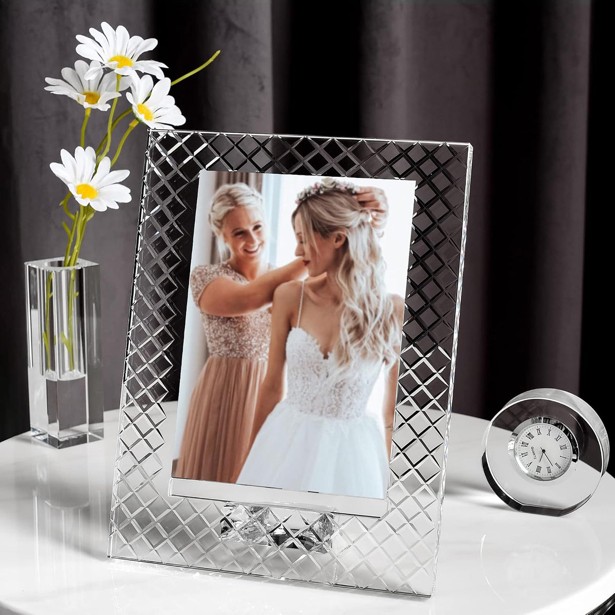 kitCom 5x7Inch Crystal Wedding Frame of Keepsake Photo Frames, Crystal Picture Frames with Embossed Design, Tabletop Display Decor Frame(Fit 5x7 Max Photos), Clear with Gift Box