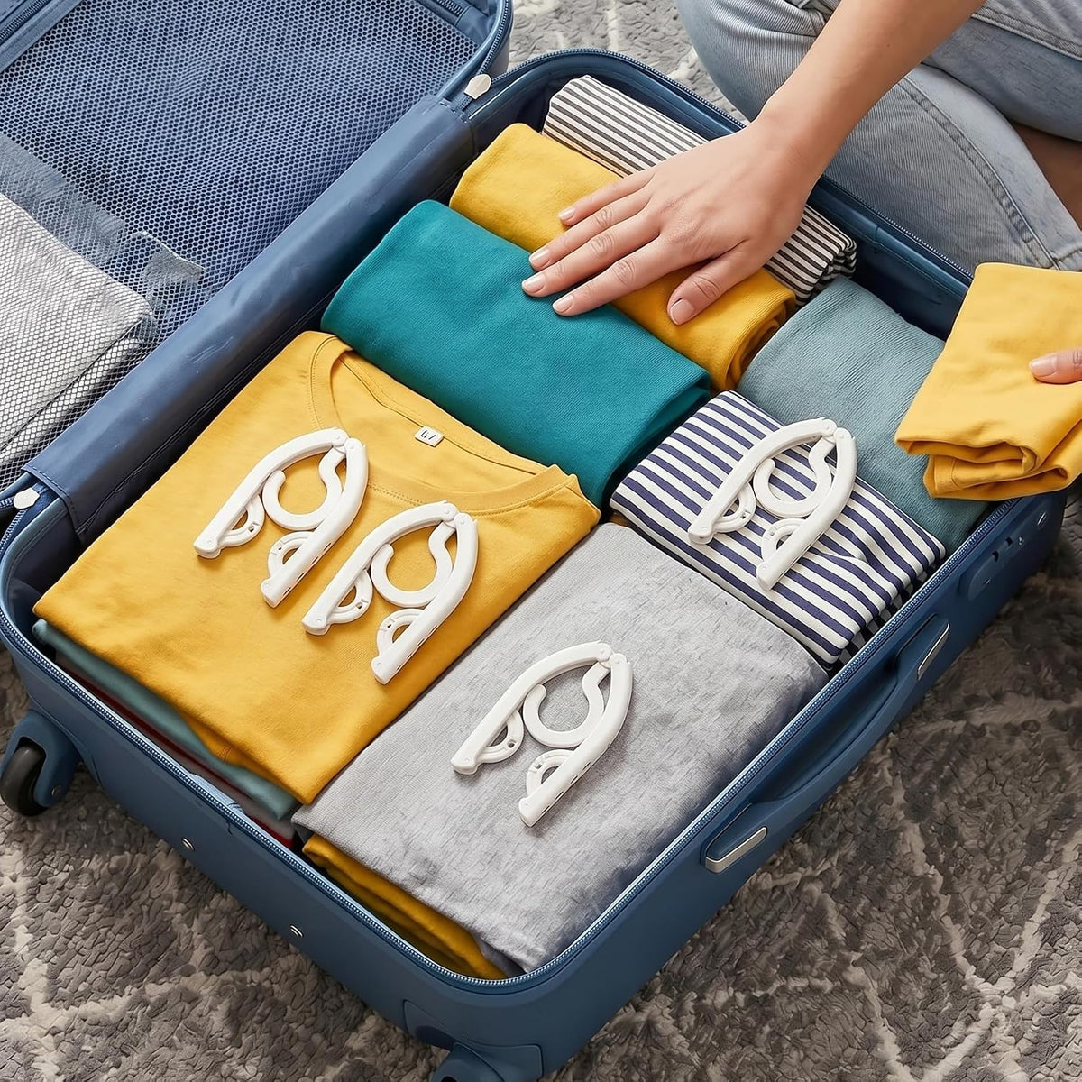 10 Pcs Foldable Travel Hangers Cruise Ship Essentials 2026 Phone Size White