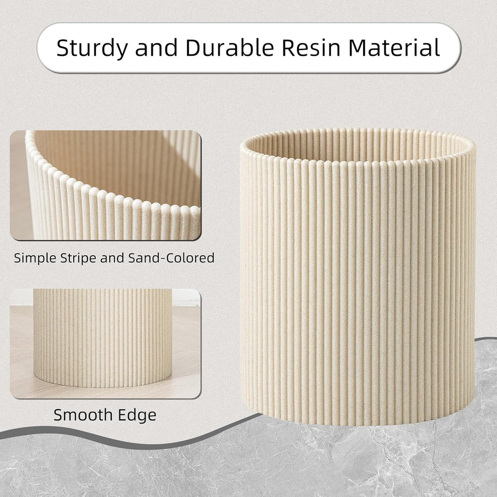 Small Bathroom Trash Can, Beige & Thick Lines, 1.6 Gallon