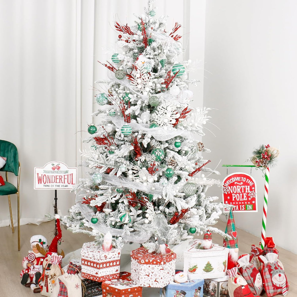 33PCS Green Christmas Ball Ornaments Set for Xmas Tree Decorations