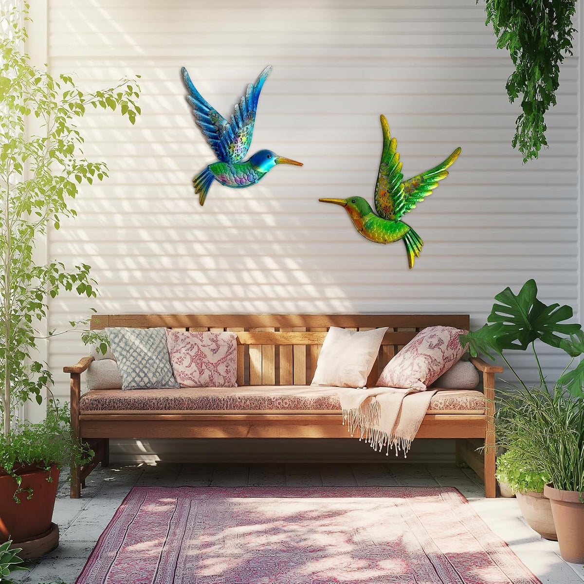 HONGLAND Metal Hummingbird Wall Art 12inch Metal Birds Wall Sculpture Garden Decoration Outdoor Statue Patio Fence Hanging Plaques 2 Pack（Blue-Green）