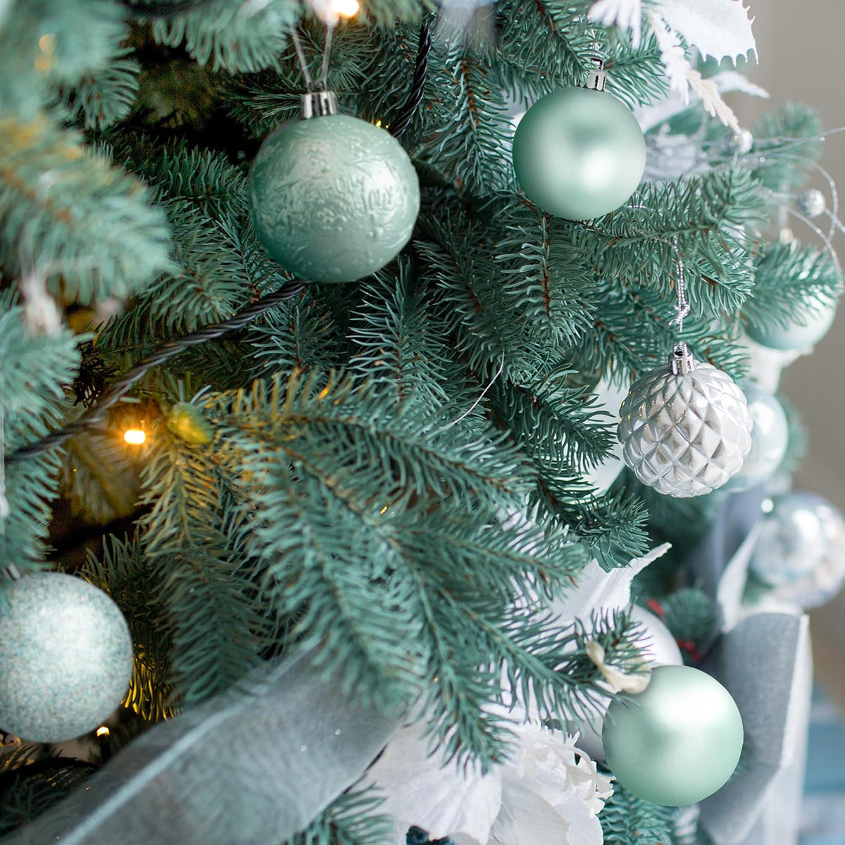 KI Store Seaform Green Christmas Balls 20pcs 3.15-Inch Christmas Tree Decoration Ornaments for Xmas Tree Holiday Wreath Garland Decor Ornaments Hooks Included