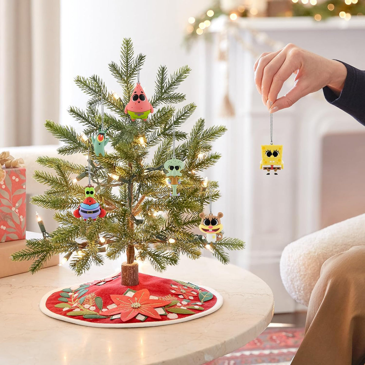 Hallmark Spongebob Mystery Christmas Ornaments (Blind Box, Set of 2)