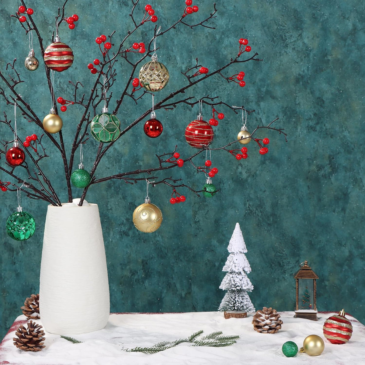 100Pcs Red Green Gold Christmas Ball Ornaments Vintage Tree Decorations