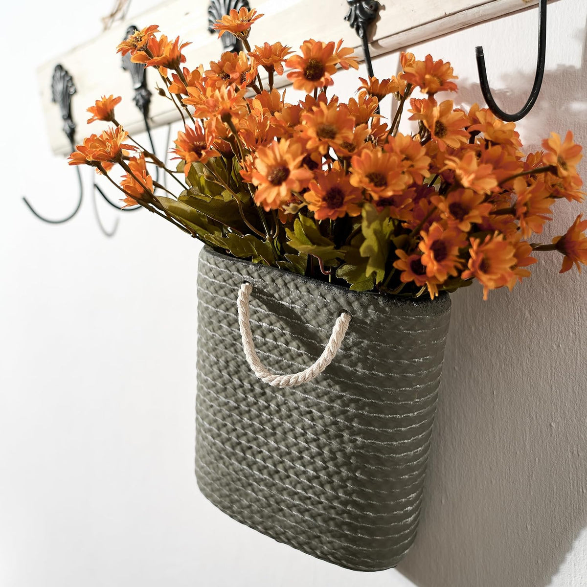 Vaseking 8 inch Ceramic Modern Minimalism Creative Vase with Hanging Rope