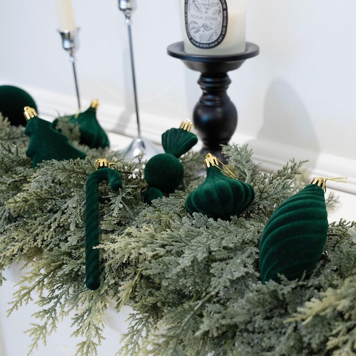 30PCS Green Velvet Christmas Ornaments Set,Flocked Ornaments Balls for Tree