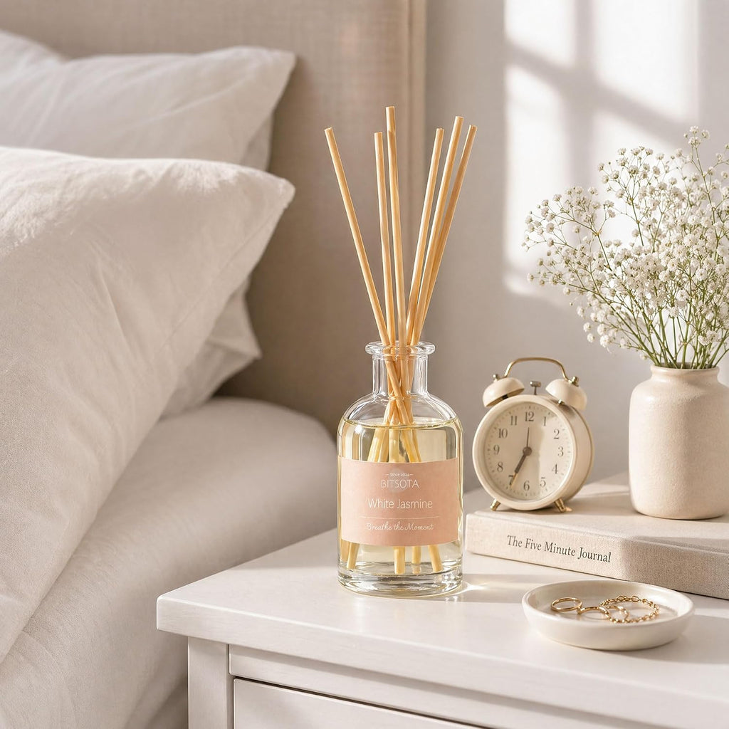 Natural Reed Diffuser Set, White Jasmine 3.52 oz (100ml) Scented Diffuser with Sticks Home Fragrance Reed Diffuser for Bathroom Shelf Decor, Ideal Gift for Woman