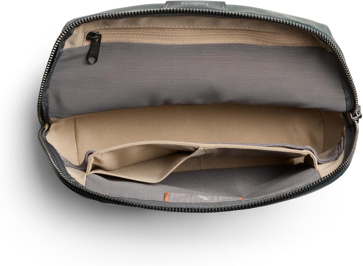 Bellroy Desk Caddy, Tech Organizer - Everglade