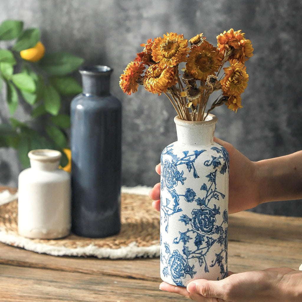ooit Ceramic Vintage Vases Set of 3, Blue and White Flower Decorative Vase Chinoiserie Decor Rustic Farmhouse Retro Floral Vases for Table Bookshelf Mantel Kitchen Living Room Office