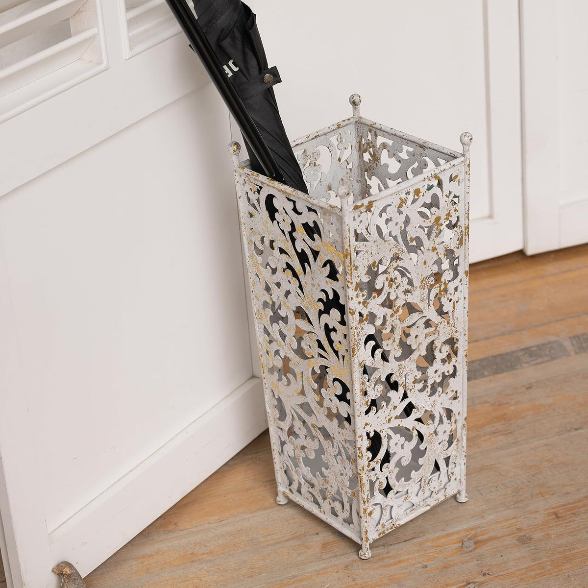 Vintage White Metal Umbrella Holder with Ornate Cutout Pattern Antique Decorative Umbrella Stand with Detachable Drip Tray for Entryway Storage Umbrellas Canes & Walking Sticks (White)