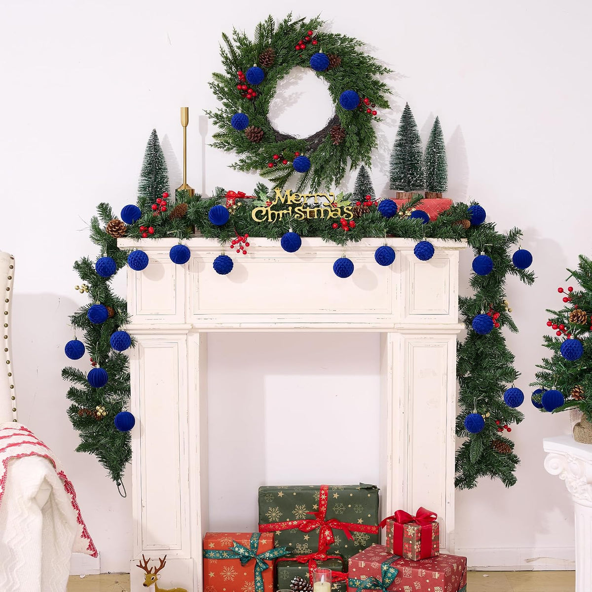 BLEUM CADE 16Pcs Blue Velvet Shatterproof Christmas Ball Ornaments