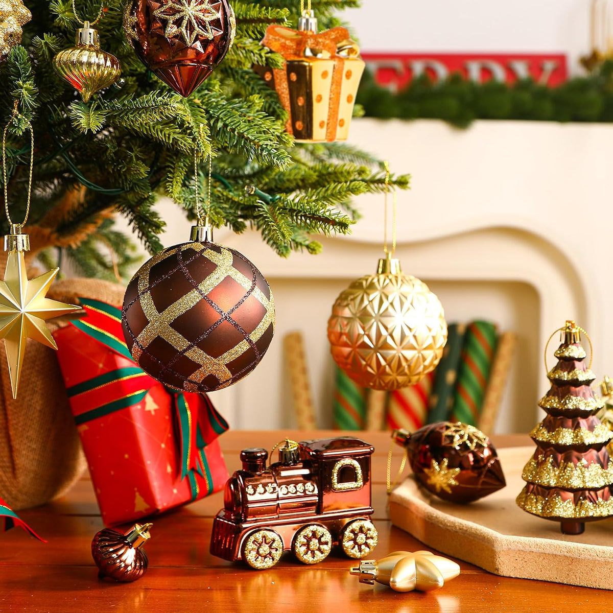 Alupssuc 82pcs Classic Christmas Balls Ornaments Set, Bronze Copper Gold