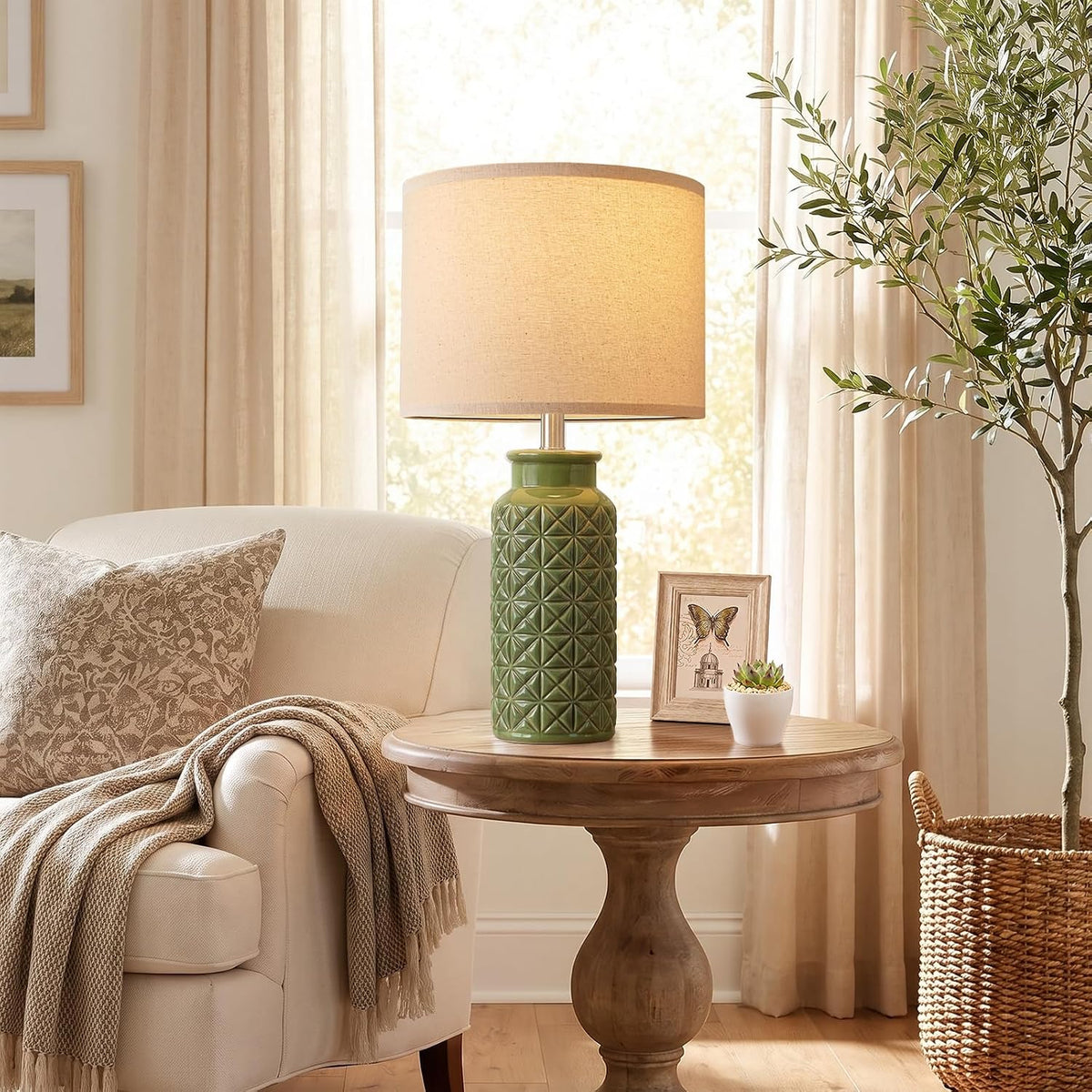 Innqoo 22.6" Modern Ceramic Bedside Lamps Set of 2, Lamps for Bedroom,Green