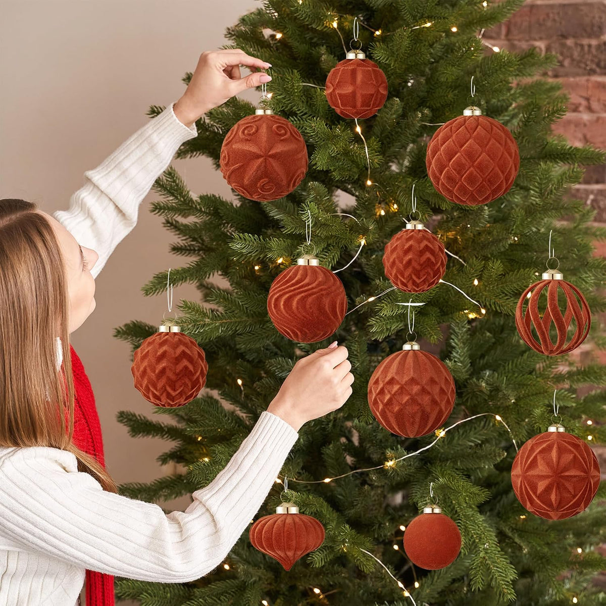 30pcs Velvet Christmas Ball Ornaments, Flocked Shatterproof Christmas Ornaments Hanging Xmas Tree Decorations Set for Home Party Holiday Decor (Multi-Size, Orange)