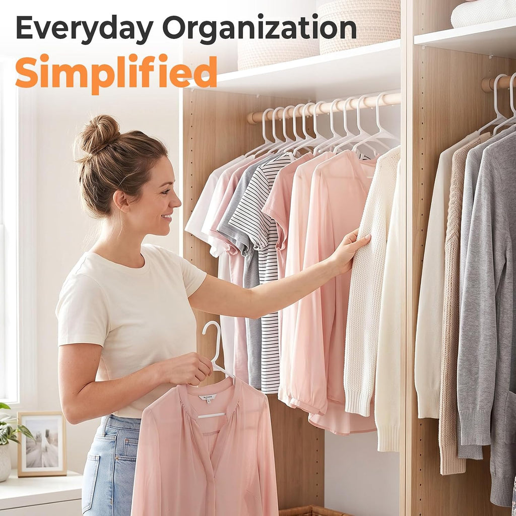 HOUSE DAY White Plastic Hangers 16 Pack – Slim Space Saving Clothes Hangers