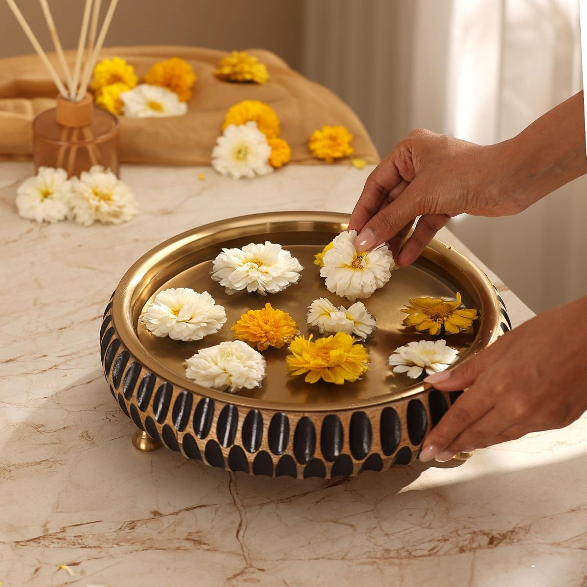RITUALISTIC Aavrit Wooden Urli | Urli for Flower Decoration | Wooden Urli Bowl for Home Decorations | Kitchen Décor | Bowl for Decoration | Perfect for Festive Occasion | 11.5 Inches