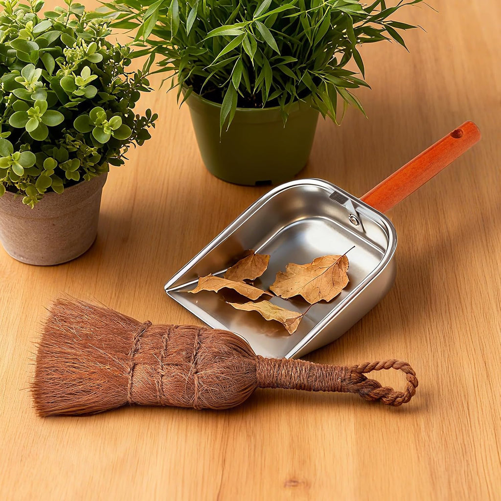 Mini Metal Dustpan and Brush Set, Dustpan and Natural Palm Fiber Hand Broom