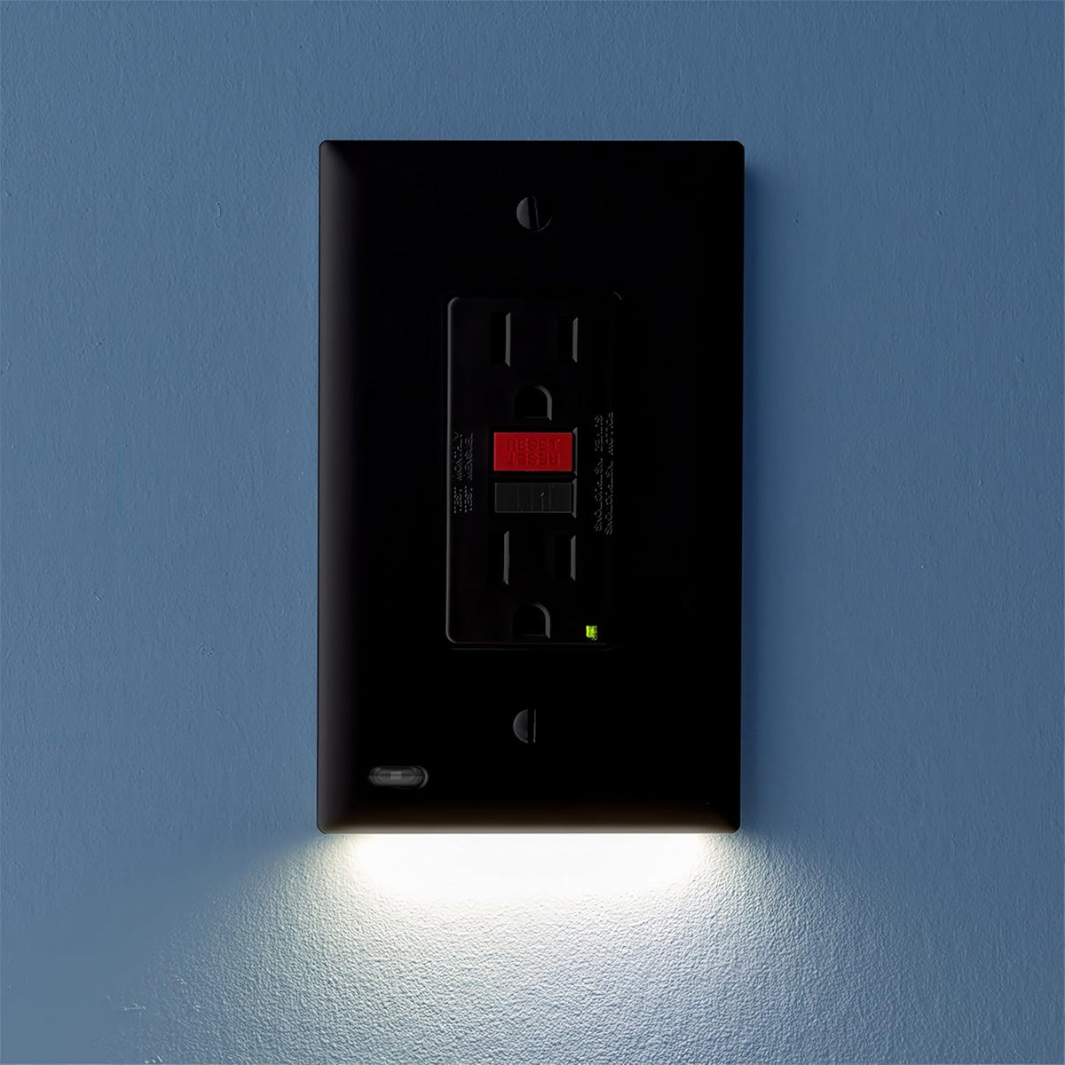 3 Pack - SnapPower GuideLight [for GFCI Outlets Only] - Night Light - Electrical Outlet Wall Plate With LED Night Lights - Automatic On/Off Sensor - (GFCI, Black)