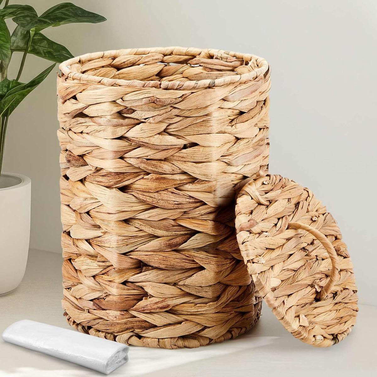 Ctosree 3.8 Gal Large Trash Can with Lid Boho Woven Wicker Waste, Natural