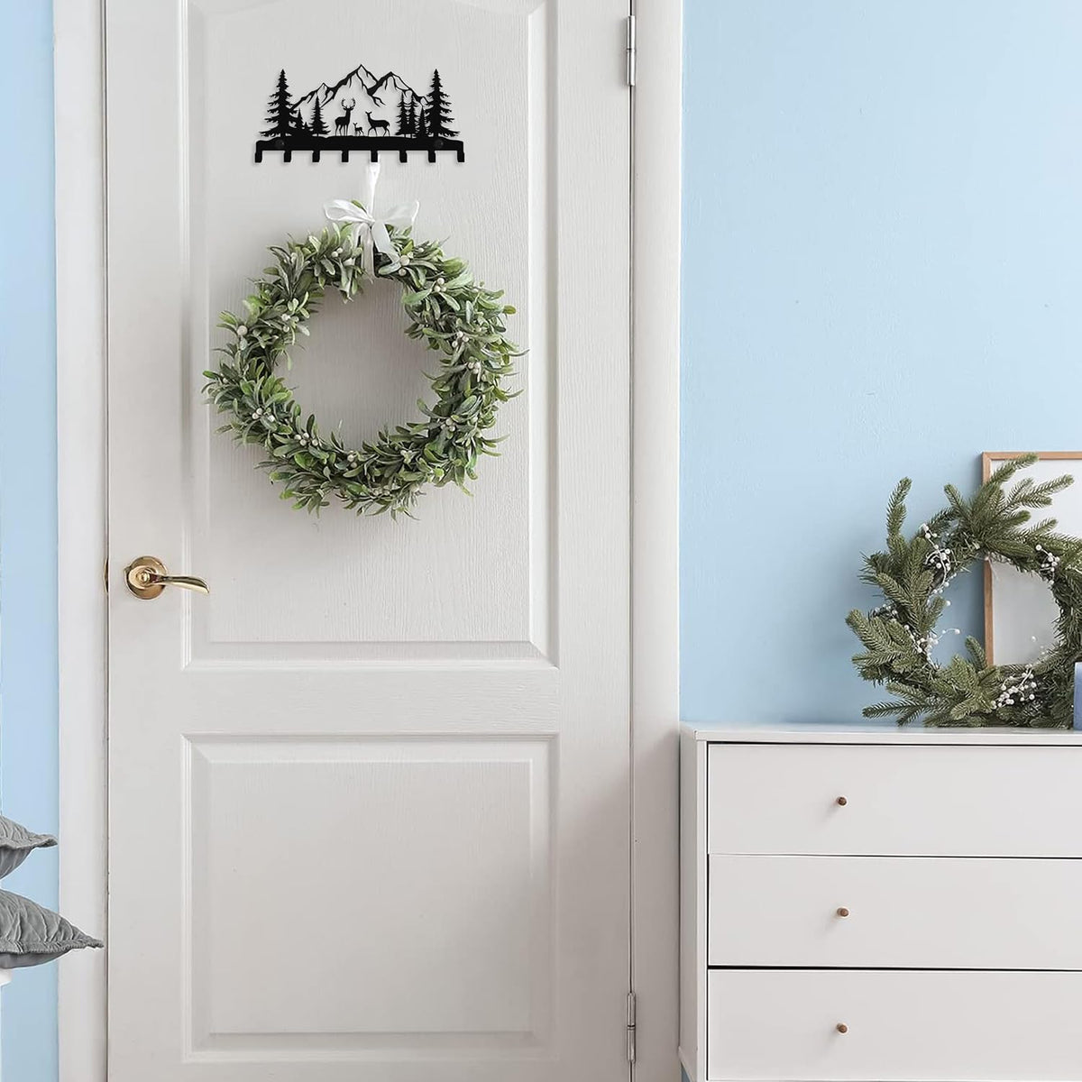 Keys Hooks for Wall, Metal Deers Hooks, 8 hooks, Christmas Decor Deer Wall Metal Decor, Mountain Forest Wall Mount Hanger Rack for Entryway Front Door Kitchen Hallway Garage Mudroom Office (Deer)